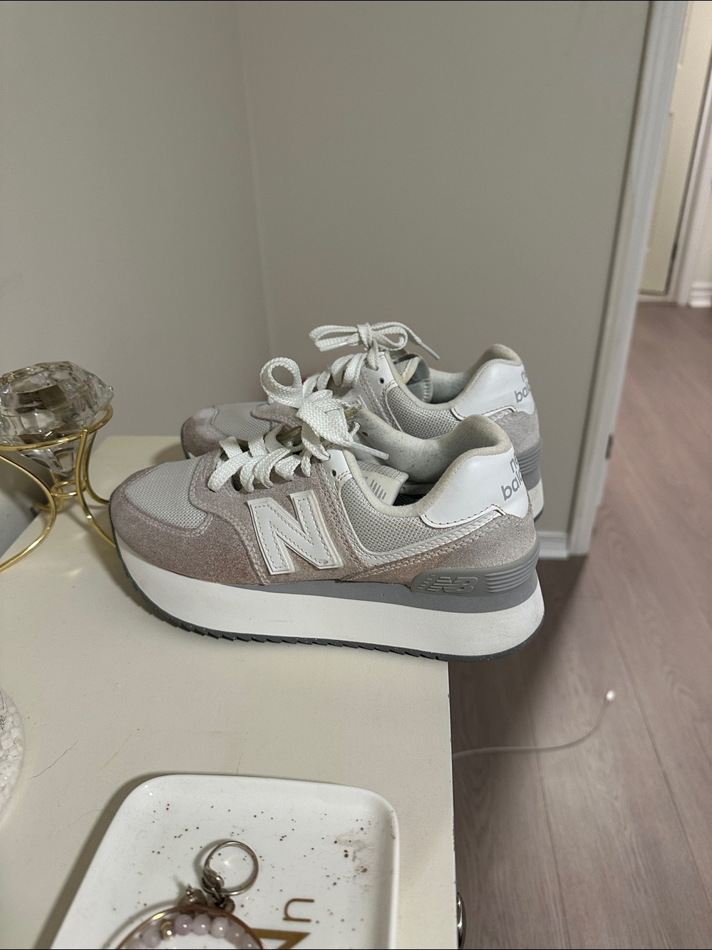 New Balance Women's 574 Platform Low Top